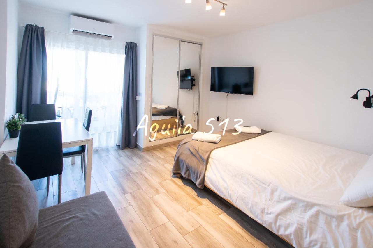 Residence Aguila - Studio In Bonanza Square ベナルマデナ エクステリア 写真